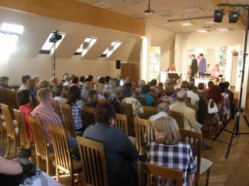 Divadalní vystoupení ŠAMU Štítina 10.05.2012